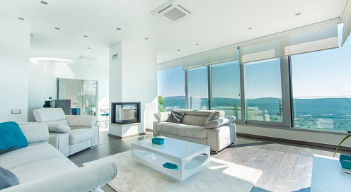 Villa zum Verkauf in der Region Kavač